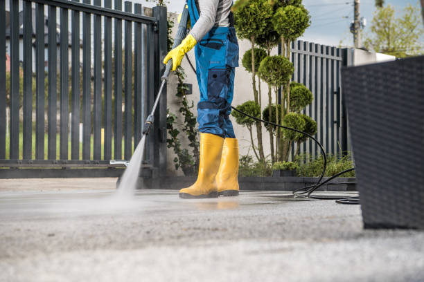 Best Building Exterior Washing  in Freeport, FL